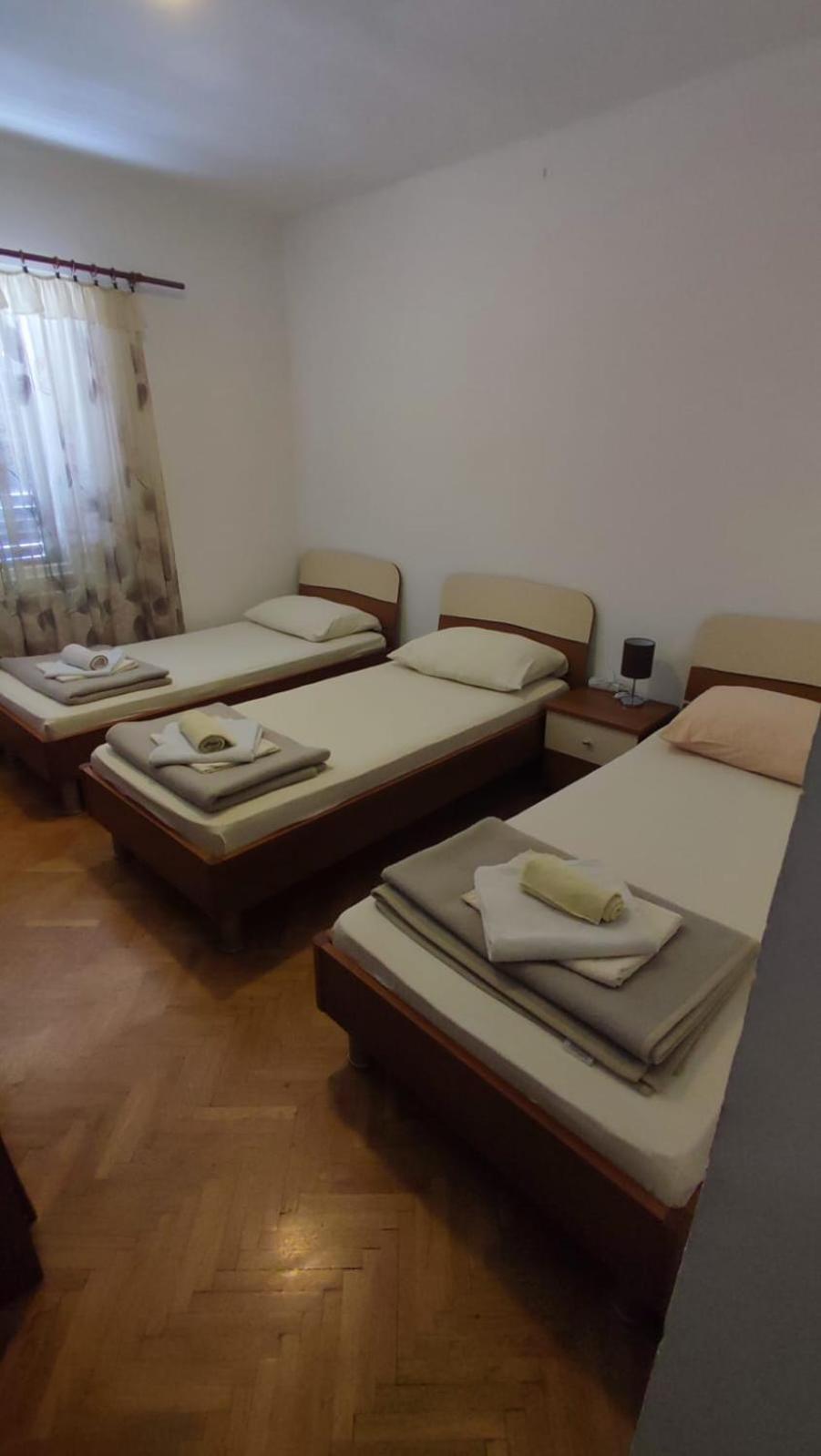 Jasna1 Apartment Knin Bagian luar foto